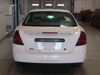 Pontiac Grand Prix 2004 photo 4