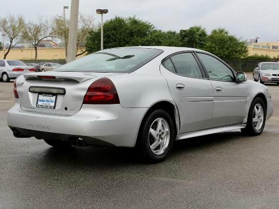 Pontiac Grand Prix 2004 photo 4