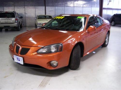 Pontiac Grand Prix 2004 photo 4