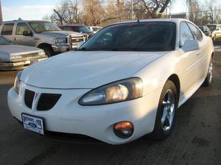 Pontiac Grand Prix 2004 photo 1