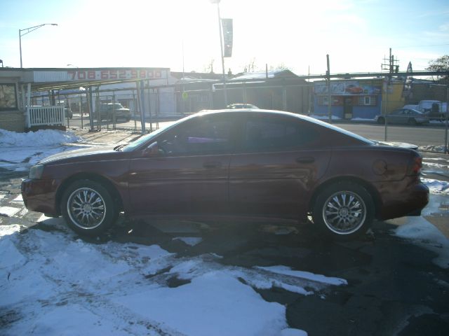 Pontiac Grand Prix 2004 photo 3