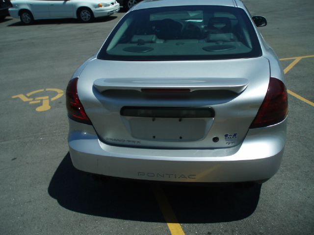 Pontiac Grand Prix 2004 photo 26