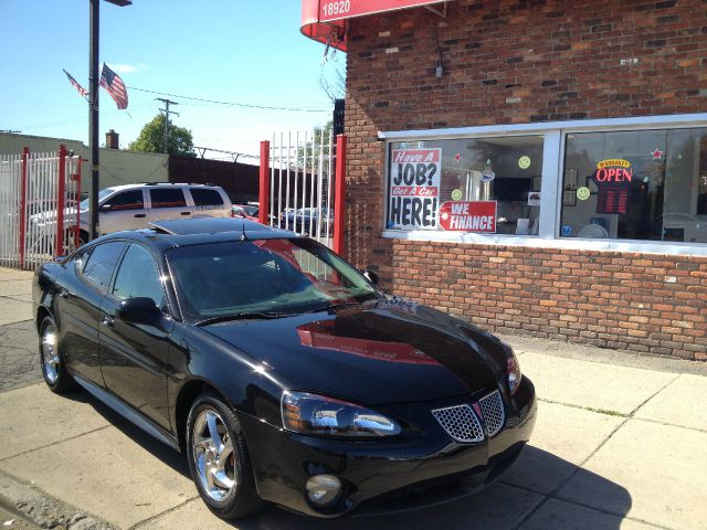 Pontiac Grand Prix 2004 photo 20