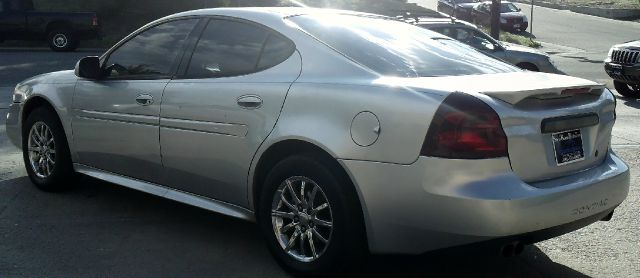 Pontiac Grand Prix 2004 photo 15