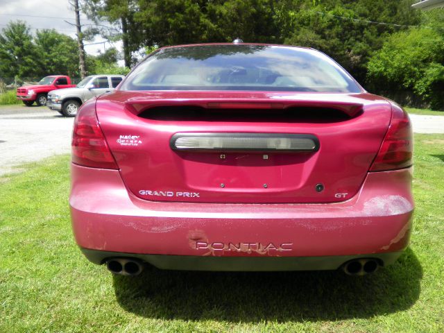 Pontiac Grand Prix 2004 photo 9