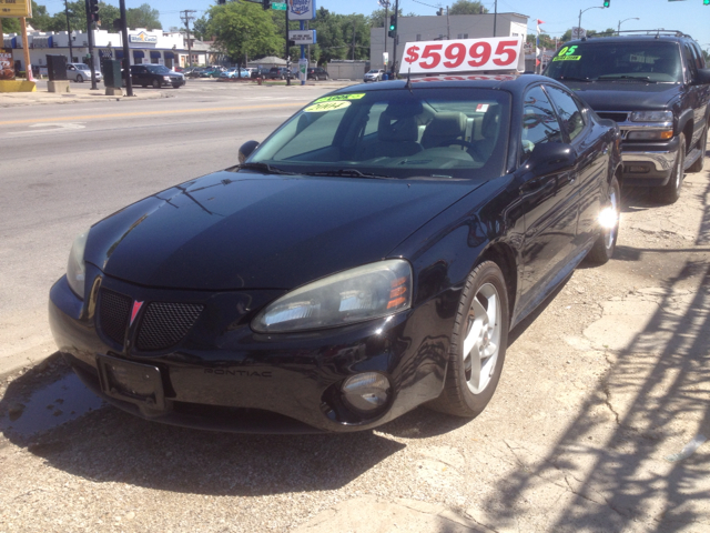 Pontiac Grand Prix 2004 photo 4