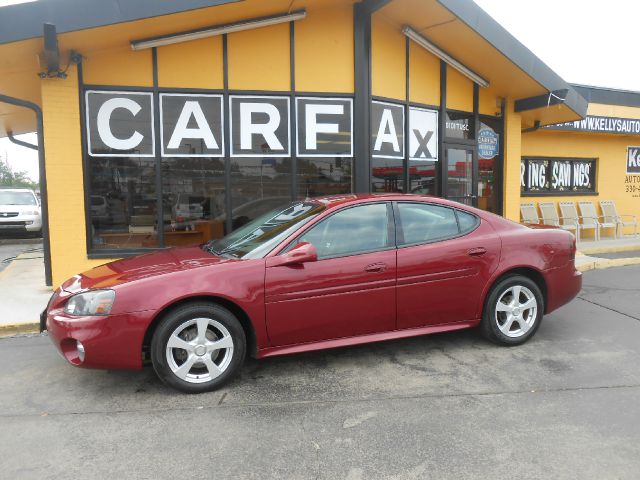 Pontiac Grand Prix 2004 photo 23