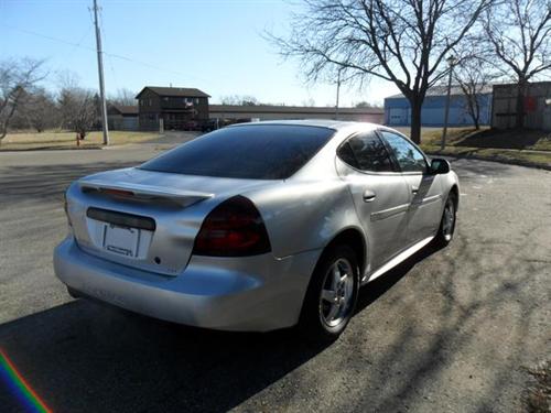 Pontiac Grand Prix 2004 photo 5