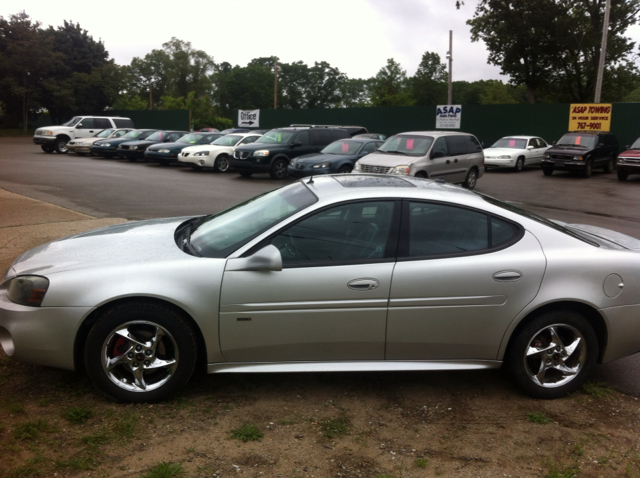 Pontiac Grand Prix Short Box Standard Sedan