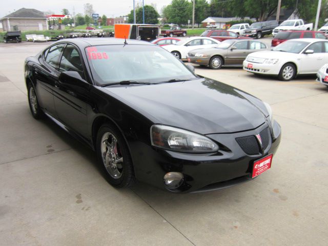 Pontiac Grand Prix 2004 photo 7