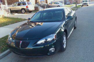 Pontiac Grand Prix 2004 photo 2