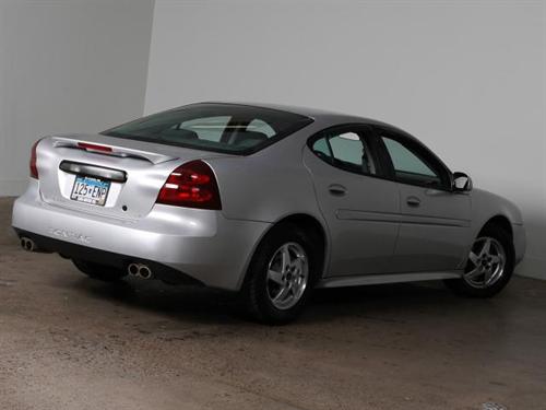 Pontiac Grand Prix 2004 photo 3