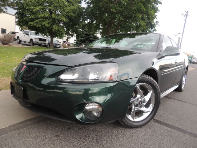 Pontiac Grand Prix 2004 photo 4