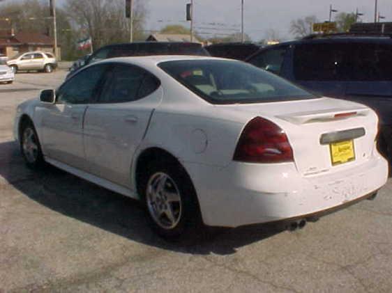 Pontiac Grand Prix 2004 photo 1