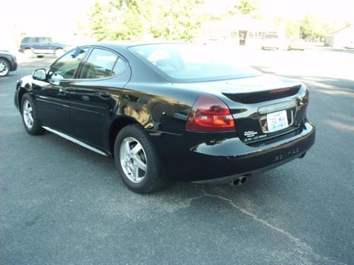 Pontiac Grand Prix 2004 photo 4