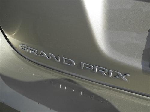 Pontiac Grand Prix 2004 photo 5