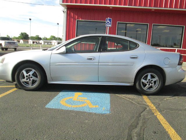 Pontiac Grand Prix 2004 photo 4