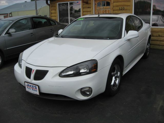 Pontiac Grand Prix 2004 photo 15