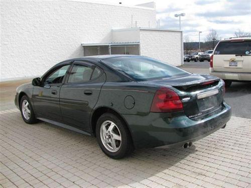 Pontiac Grand Prix 2004 photo 2