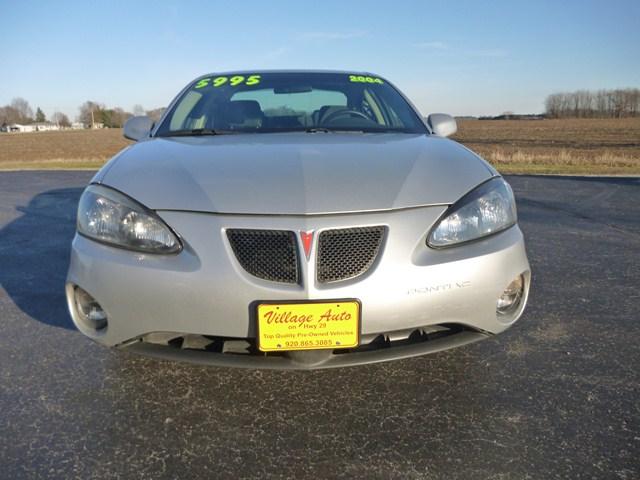 Pontiac Grand Prix 2004 photo 4