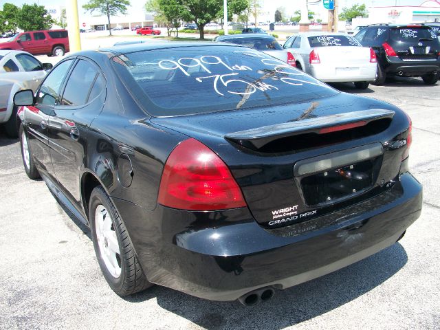 Pontiac Grand Prix 2004 photo 6