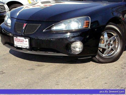 Pontiac Grand Prix 2004 photo 3