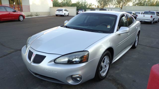 Pontiac Grand Prix 2004 photo 4