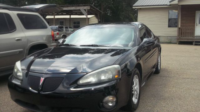 Pontiac Grand Prix 2004 photo 3