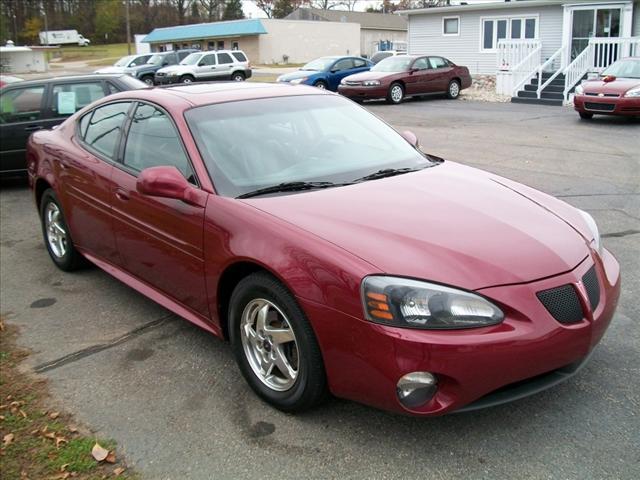 Pontiac Grand Prix 2004 photo 3