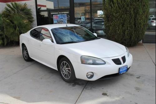 Pontiac Grand Prix 2004 photo 2