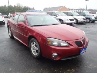 Pontiac Grand Prix 2004 photo 2