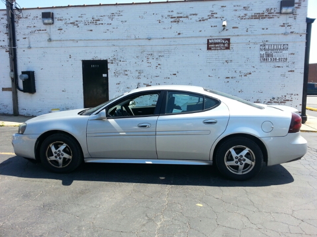 Pontiac Grand Prix 2004 photo 4