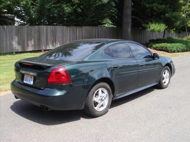 Pontiac Grand Prix 2004 photo 4