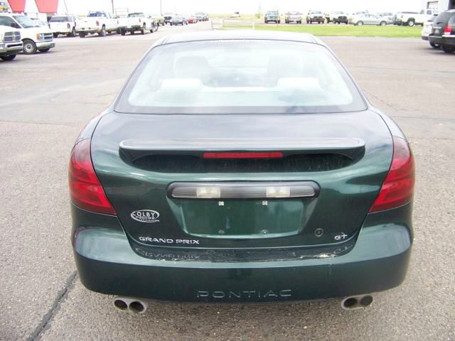 Pontiac Grand Prix 2004 photo 3