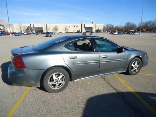 Pontiac Grand Prix 2004 photo 1