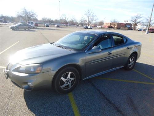 Pontiac Grand Prix 2004 photo 4