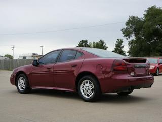 Pontiac Grand Prix 2004 photo 1