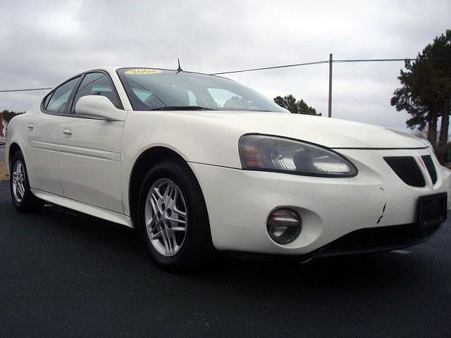 Pontiac Grand Prix Passion Sedan