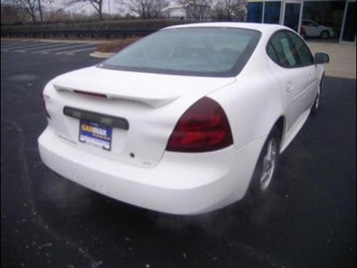 Pontiac Grand Prix 2004 photo 4