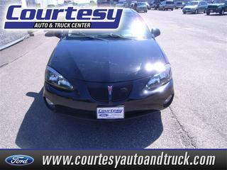 Pontiac Grand Prix 2004 photo 4