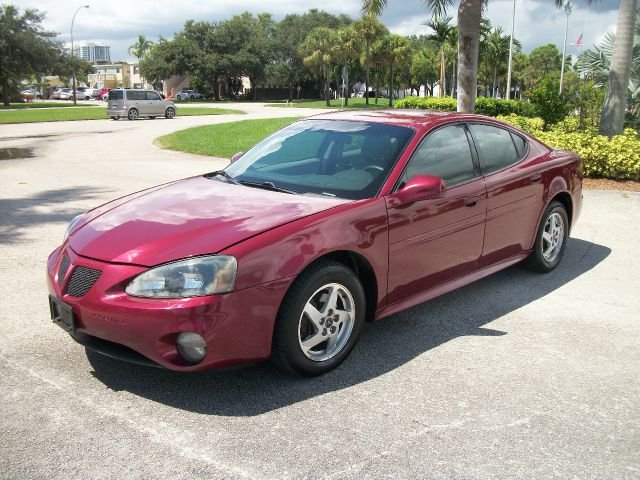 Pontiac Grand Prix 2004 photo 3