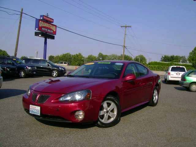 Pontiac Grand Prix 2005 photo 3