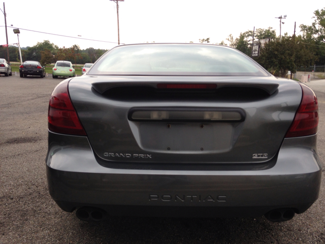 Pontiac Grand Prix Short Box Standard Sedan