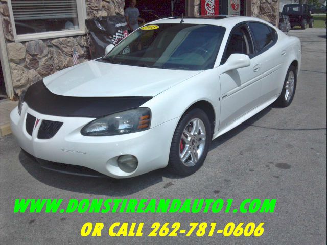 Pontiac Grand Prix 2005 photo 3