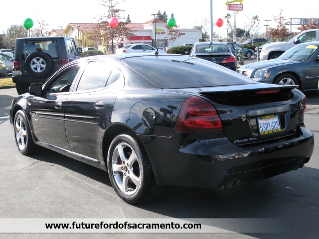 Pontiac Grand Prix 2006 photo 5