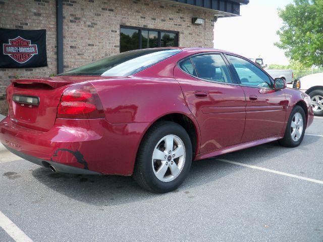 Pontiac Grand Prix 2006 photo 5