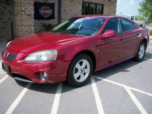 Pontiac Grand Prix 2006 photo 8