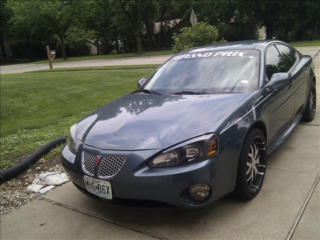 Pontiac Grand Prix 2006 photo 3