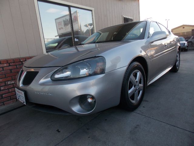 Pontiac Grand Prix 2006 photo 4