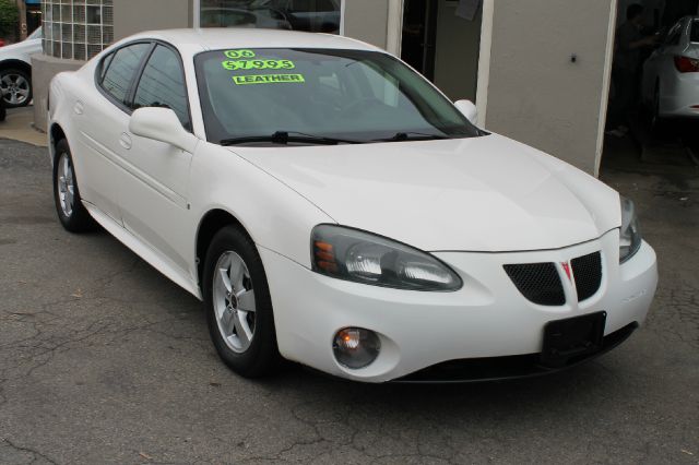 Pontiac Grand Prix 2006 photo 14